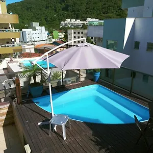 Apartamento Excelente Loft Com Piscina Em Bombas, Bombinhas